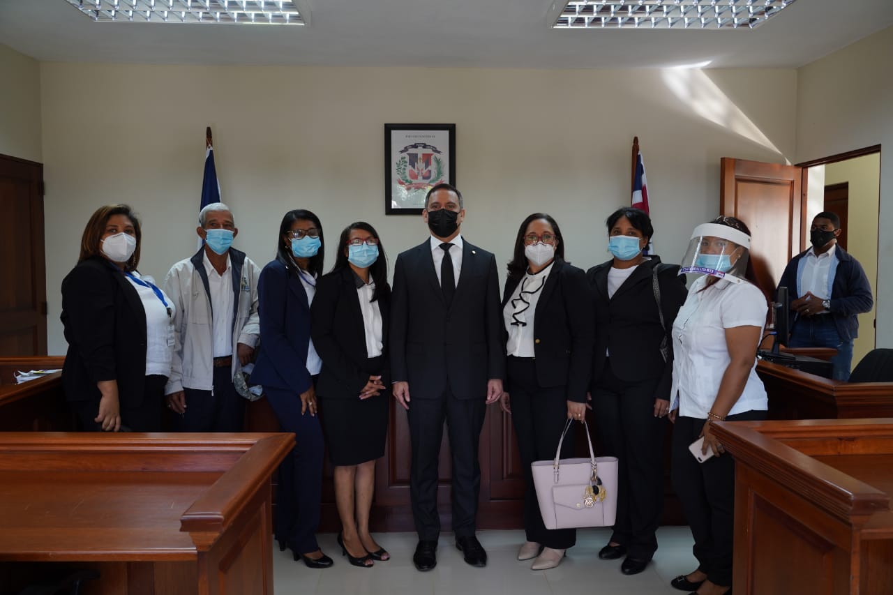 Imagen Presidente SCJ realiza recorrido en el Departamento Judicial de Montecristi
