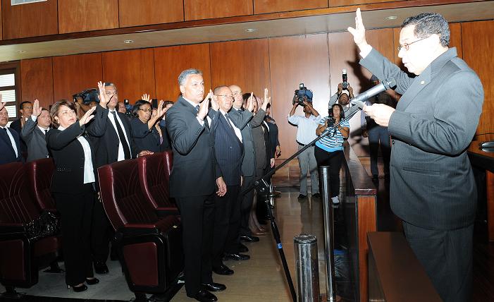 Imagen SCJ y CPJ juramentan jueces promovidos